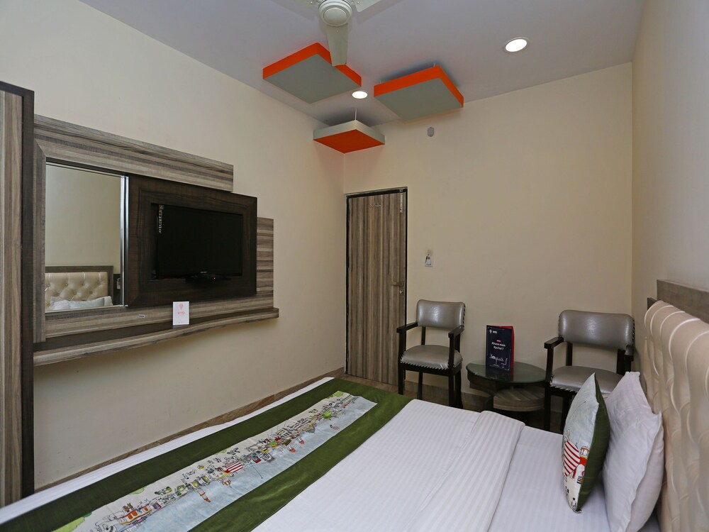 Oyo 4511 Hotel Nagpal (اویو ۴۵۱۱ هتل ناگپال) Guestroom