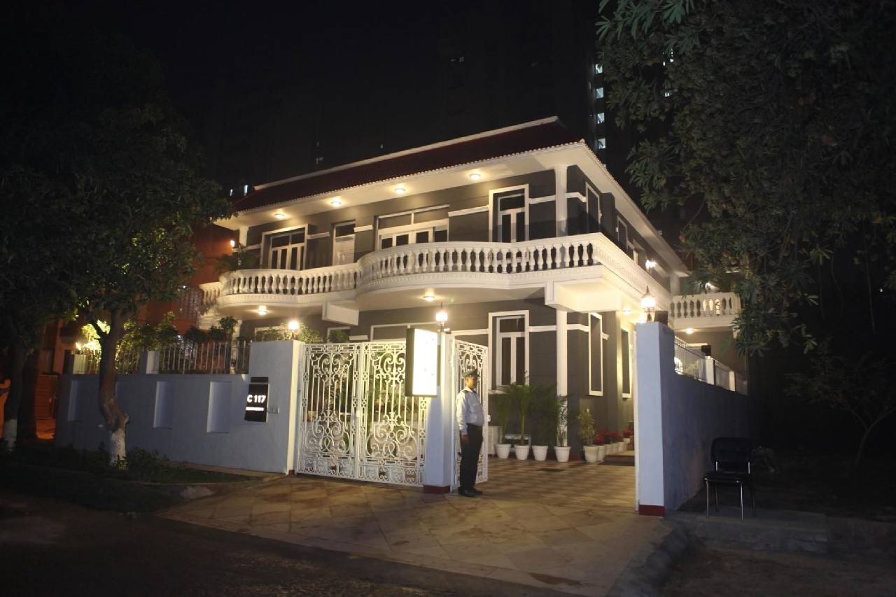 Oyo Flagship Sohna Road South City 2 