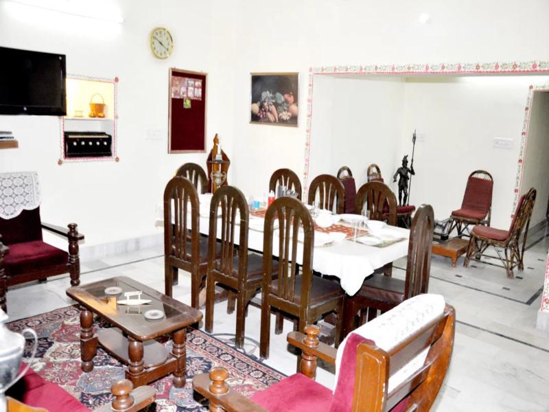 Dev Villas Guest House 