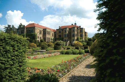Fanhams Hall Hotel (فانهامس هال هتل) 