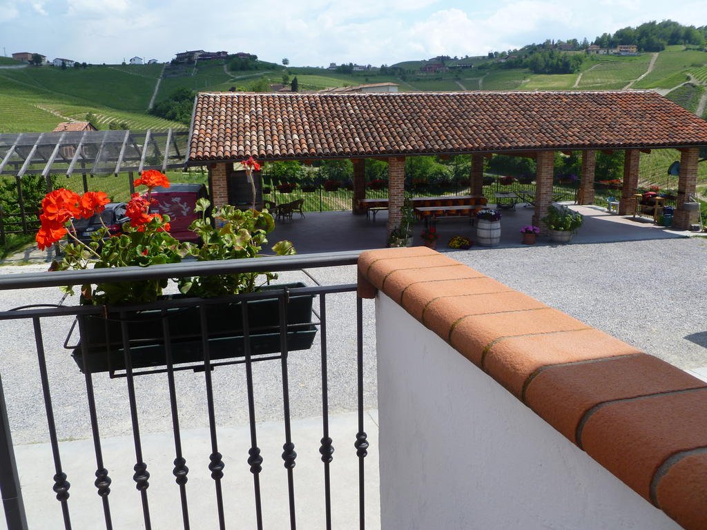 Agriturismo Cascina Sciulun (آگریتوریسمو كاسسینا سایولون) 