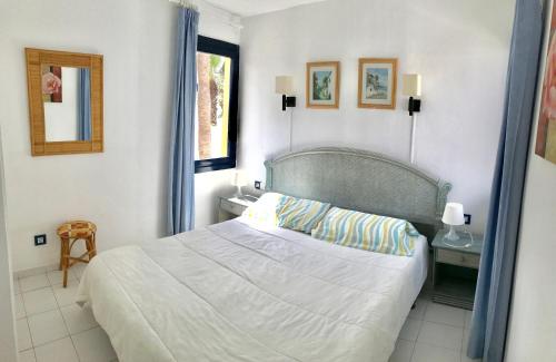 Apartamentos Playa Los Barqueros 