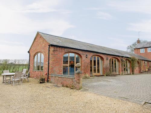 The Stables At Weedon Hill Farm ( استابلس ات ویدون هیل فارم) 