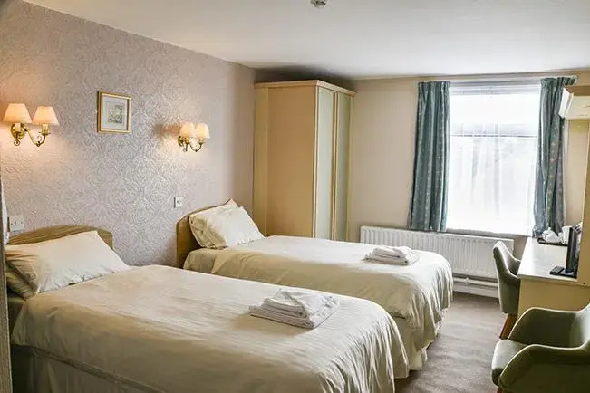 Headway Hotel 