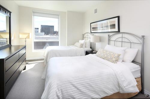 Oakwood At Watermark Seaport 