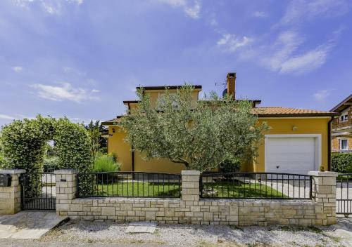 Bozica House With Apartment 