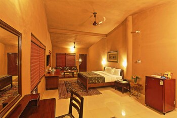 Corbett Riverside Resort 