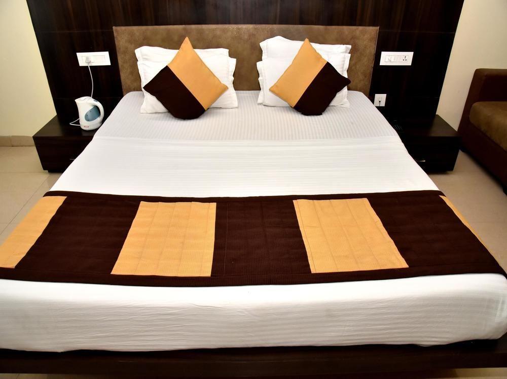 Oyo Rooms Sector 11 Panchkula 