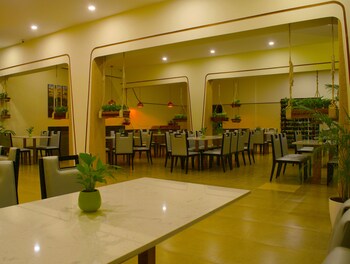 Rangers Hotel Restaurant