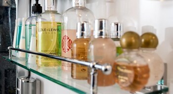 Edencoille Guest House Bathroom Amenities