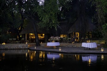 Tongabezi Lodge Outdoor Dining