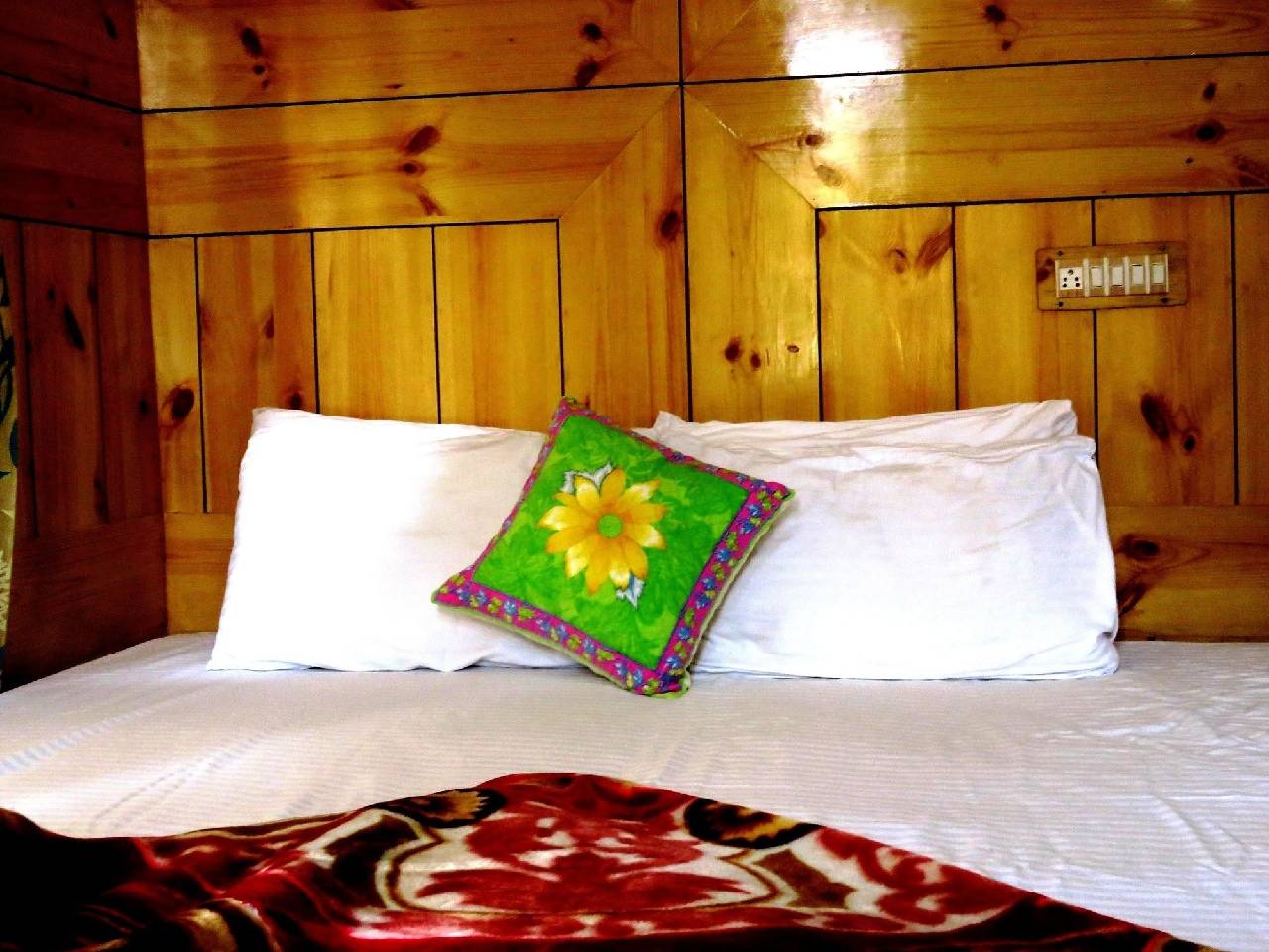 Rahela Guest House & Home Stay 