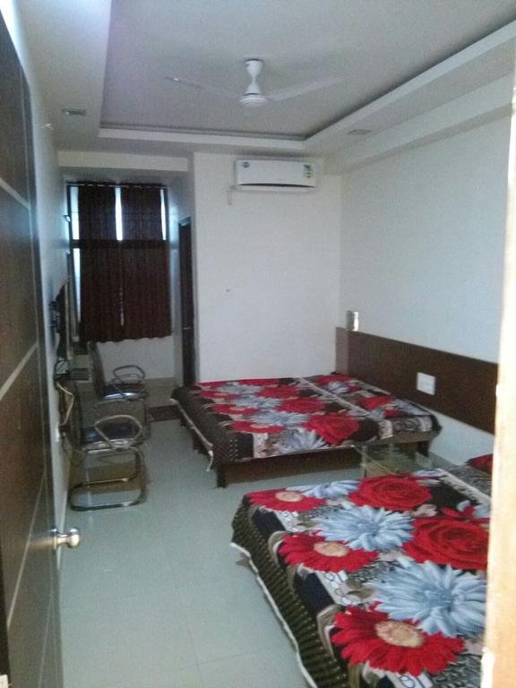 White Pearl Guest House 