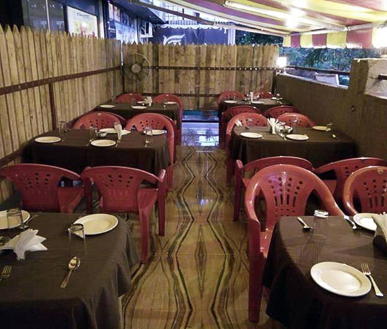 Phoenix Hotel 