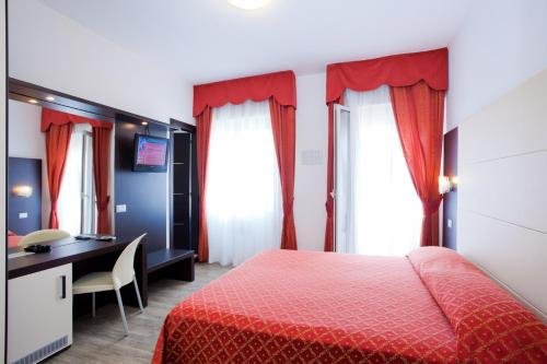 Hotel Bristol 
