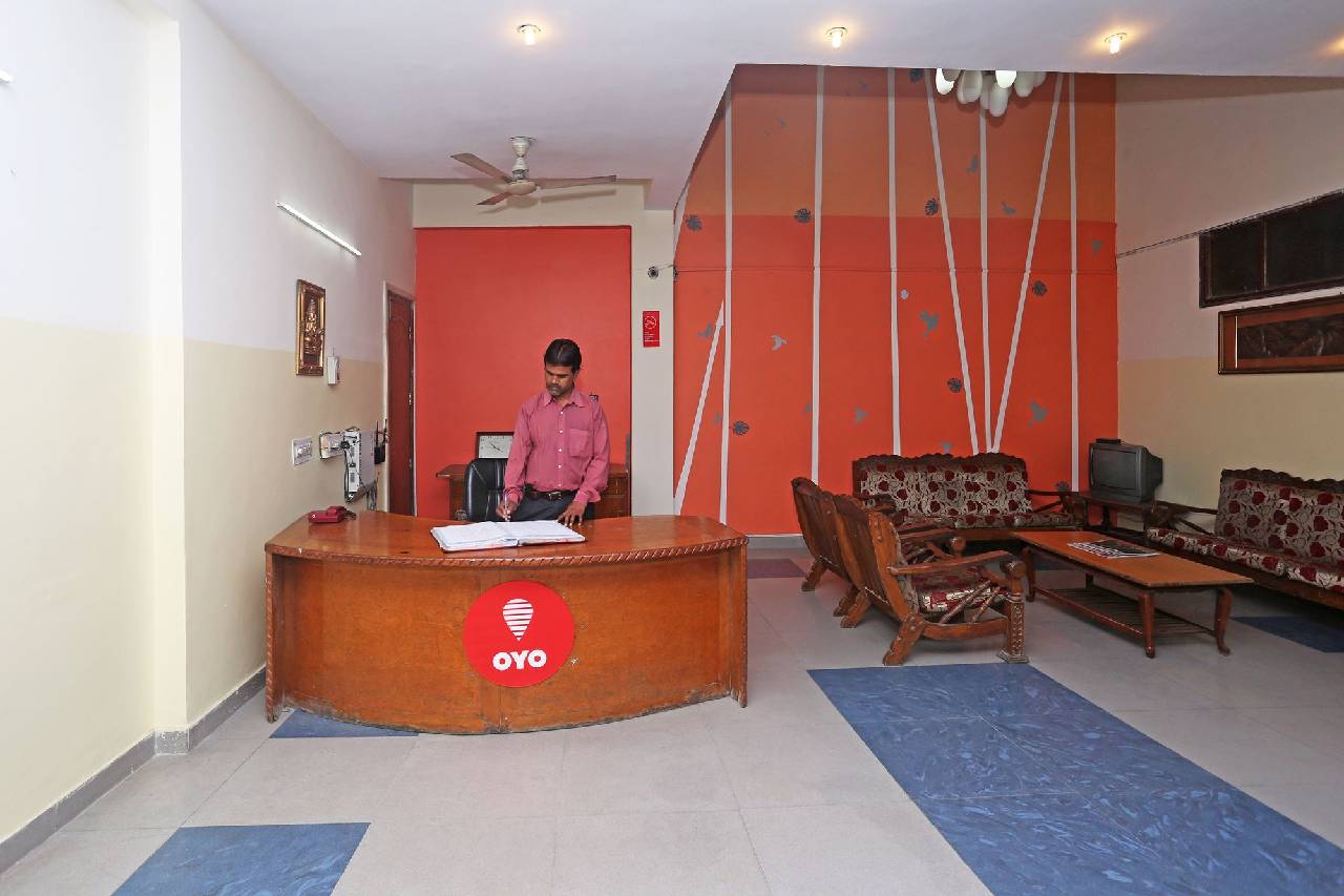 Oyo Rooms Noida Sector 51 