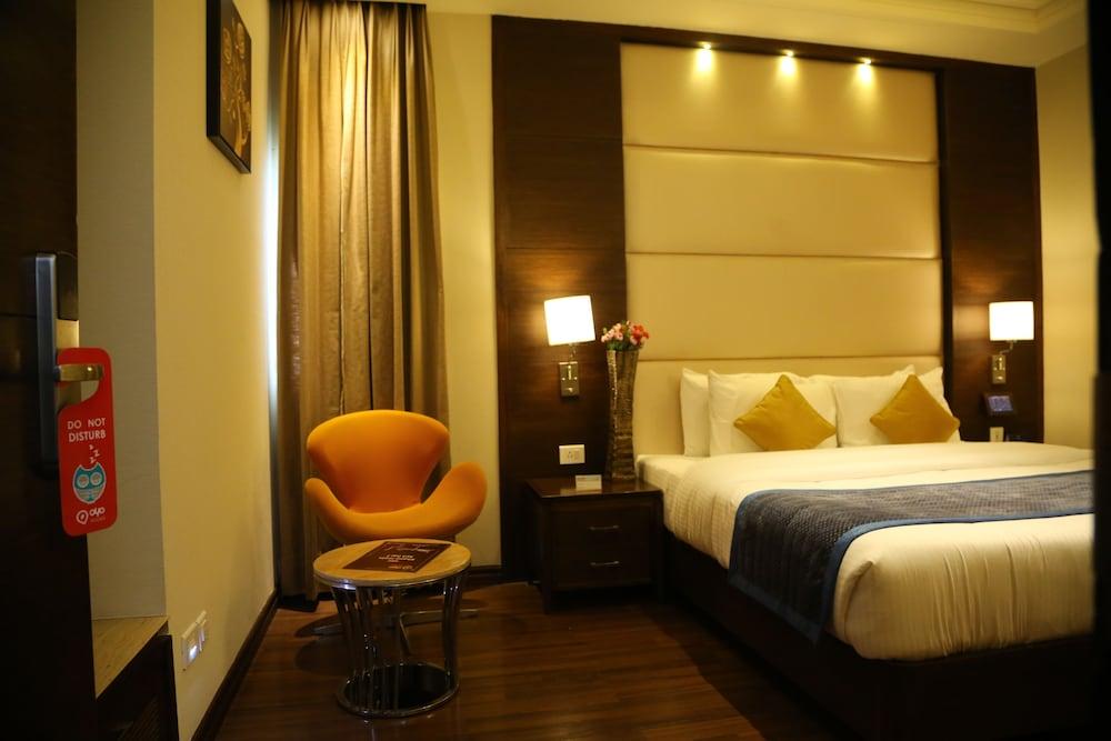 Oyo Premium Panchkula Sector 5 