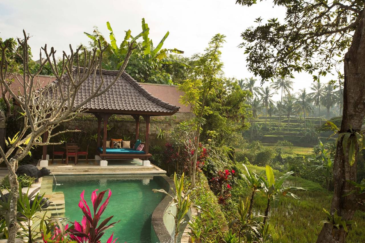 Dwaraka The Royal Villas 