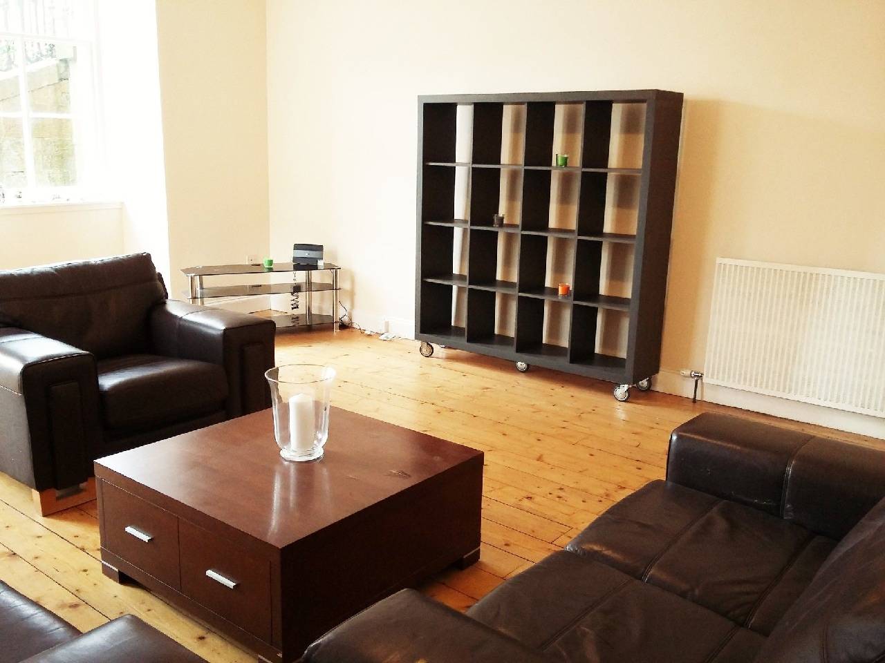 Large 3 Bed West End Apartment 