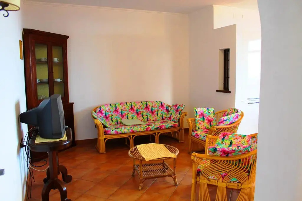 Casa Vacanza Onofrio (كاسا واكانزا اونوفریو) 