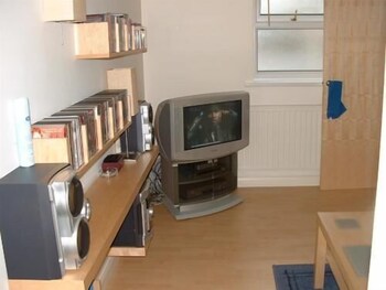 Earle House Serviced Apartments In-Room Amenity