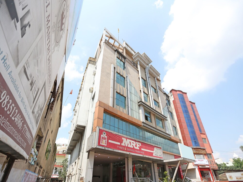 Oyo 3336 Hotel Mantri Residency Hotel Front