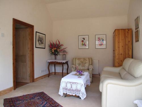 The Coach House Self Catering Apartment ( كواچ هاوس سلف كاترینگ آپارتمان) 