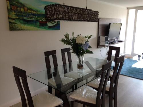 Apartamento En Bosques De Reñaca (آپارتامنتو ان بوسکوس د رñاكا) 