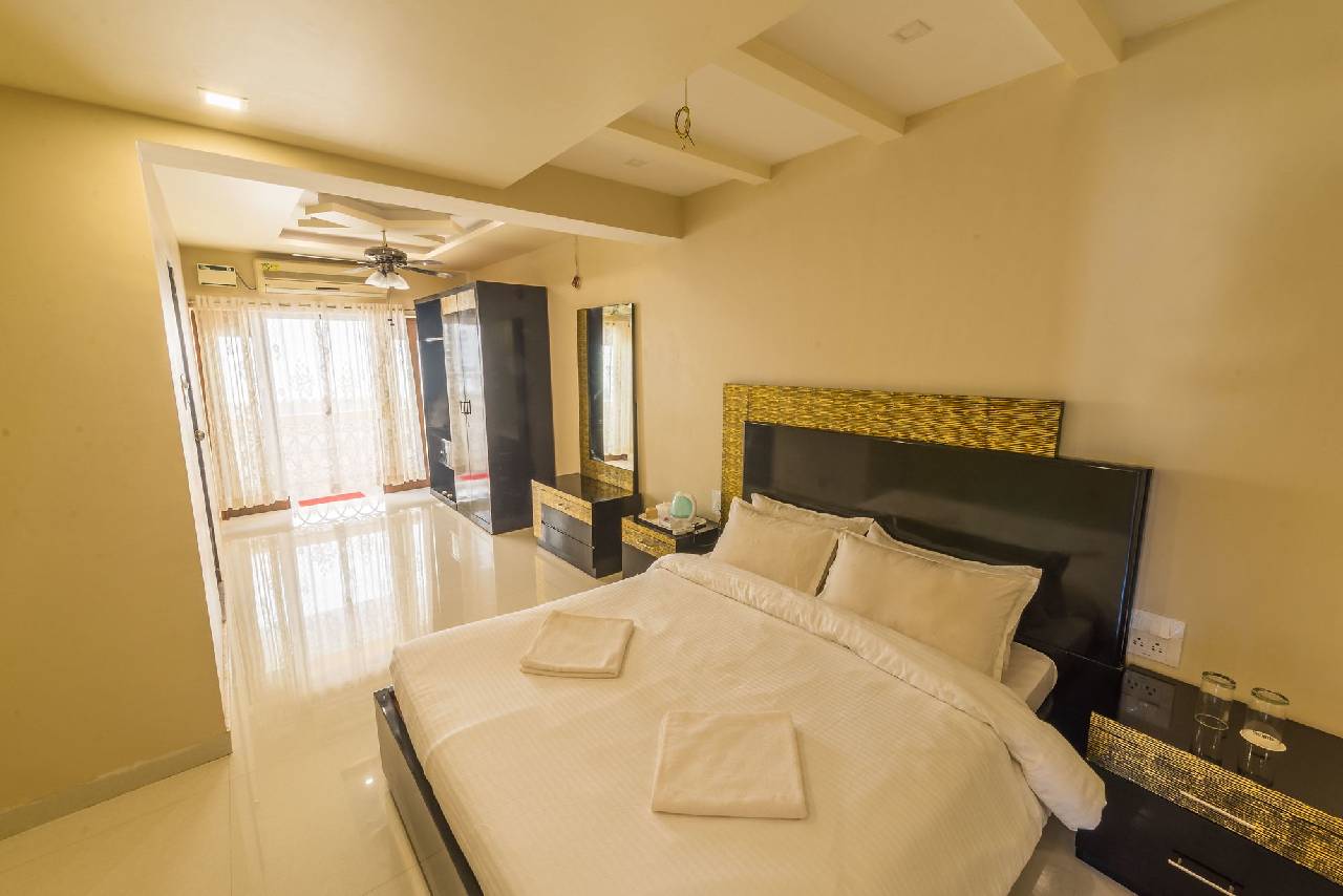 V Resorts Fernweh Villa Calangute Goa 