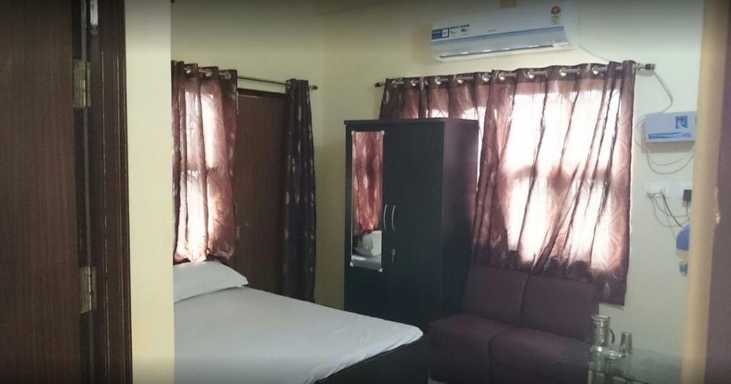 Hotel Aparajita (هتل آپاراجیتا) 