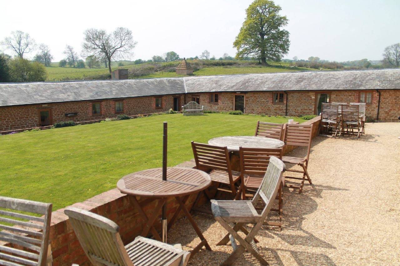 The Granary At Fawsley 