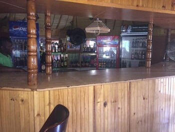 Richland Lodge Motel Hotel Bar