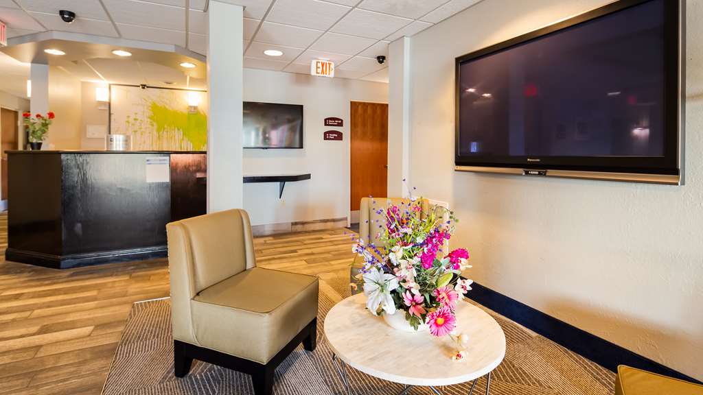 Best Western Nittany Inn Milroy - photo 3