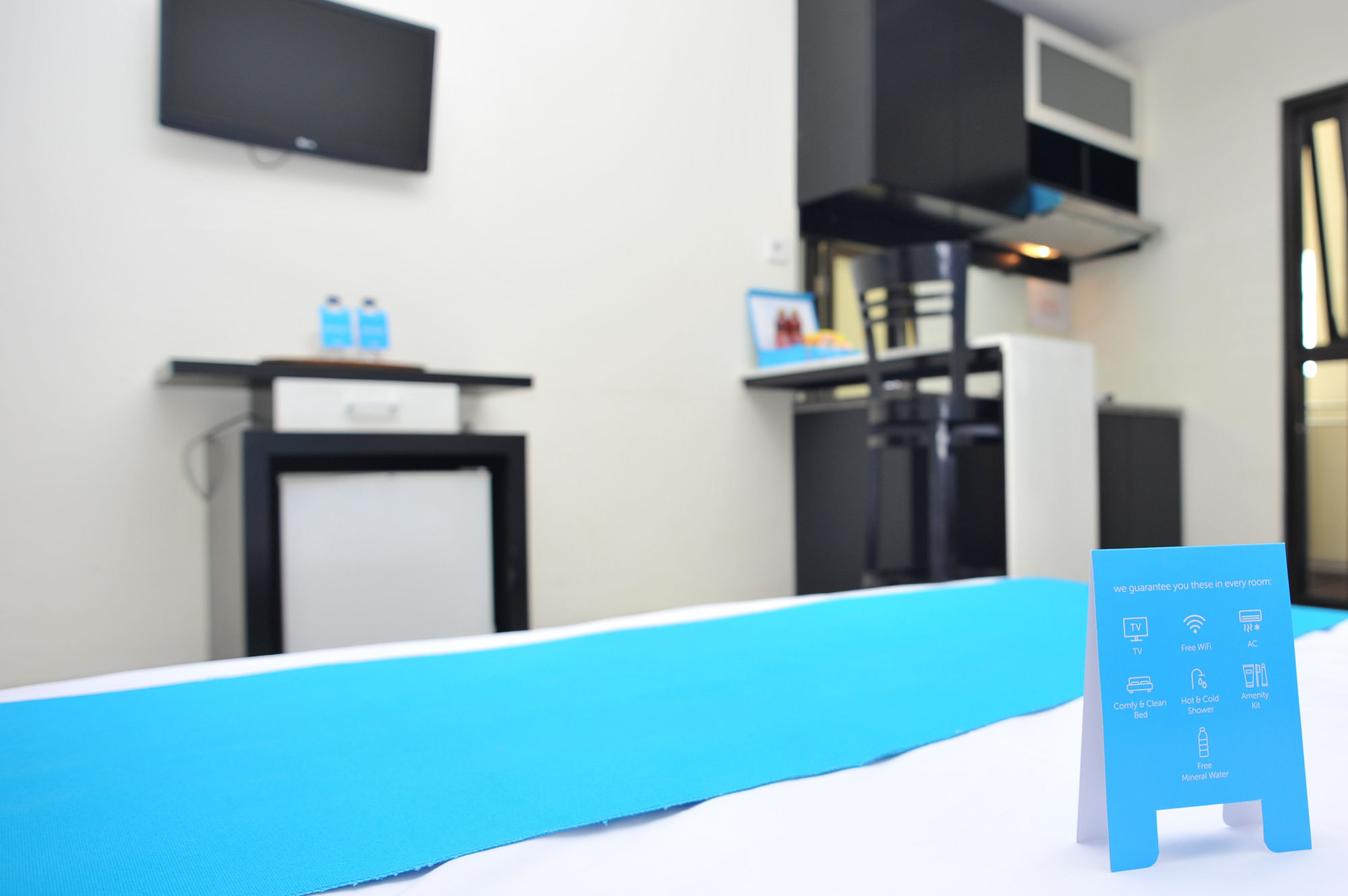 Airy Renon Tukad Batanghari Dua Belas 8 Bali (آیری رنون توكاد باتانگهاری دوا بلاس ۸ بالی) 