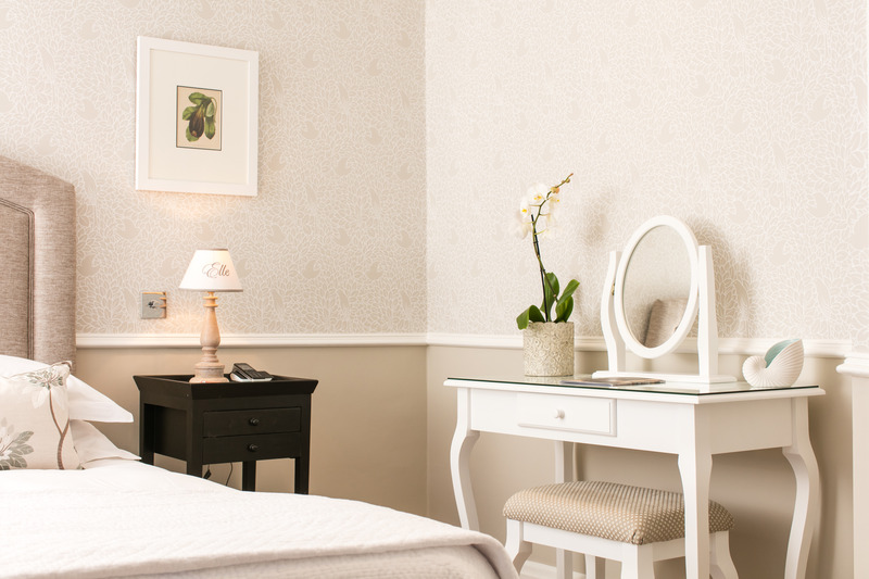 Longueville Manor Room