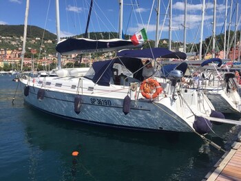 Velamica Resort Boating