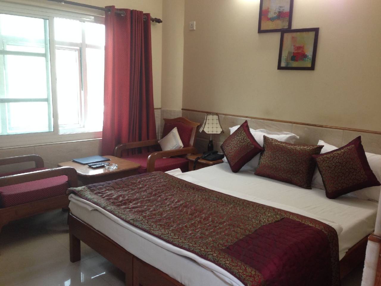 Hotel Ekant 