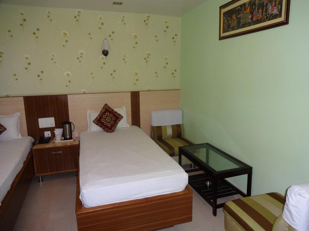 Om Regency Luxury Hotel In Ranchi 