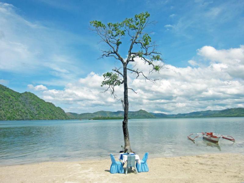 Majika's Island Resort 