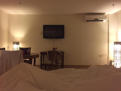 Hotel Centre Point 