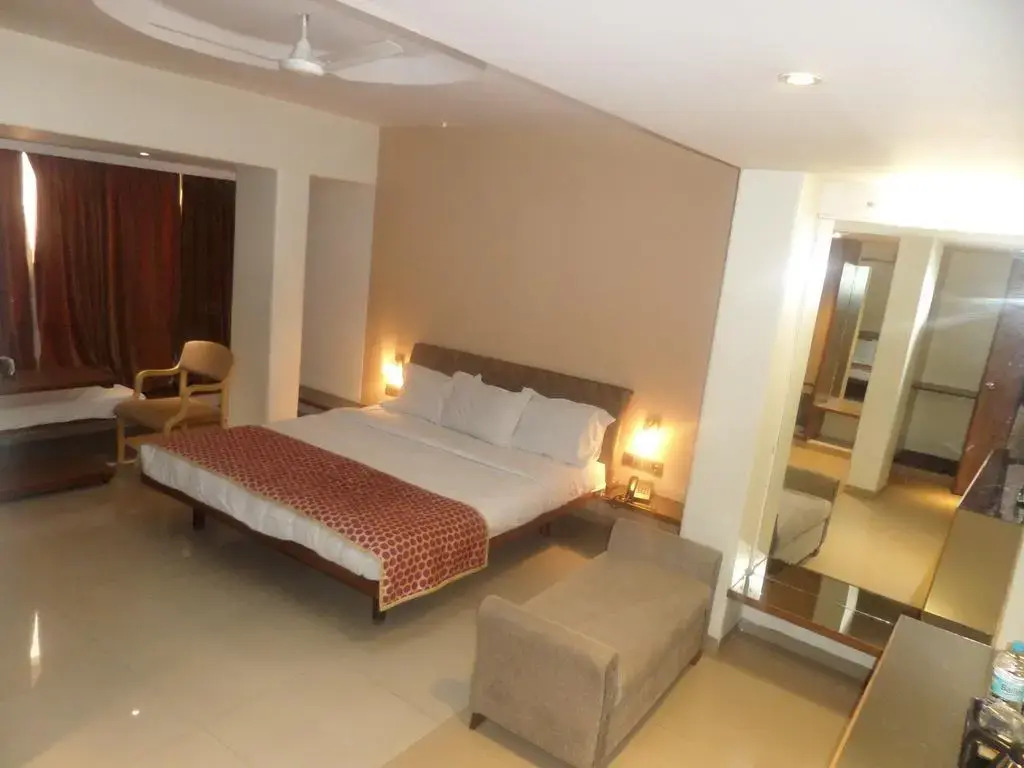 Oyo 19997 Hotel Panchalee 