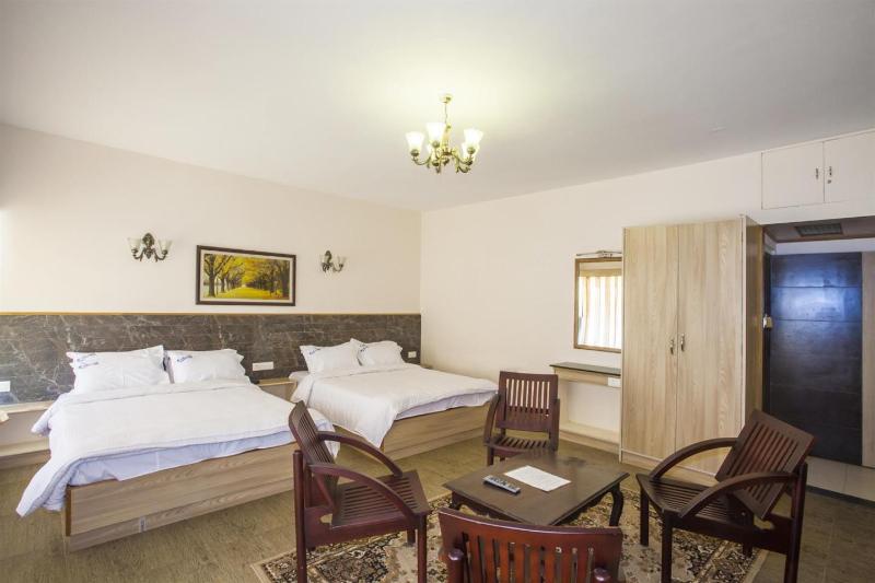 Hotel Sapphire Grand General view