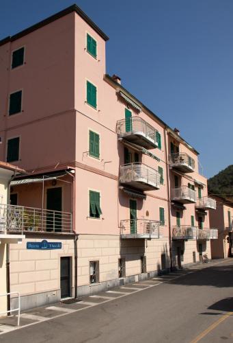 Sirio By The Sea 