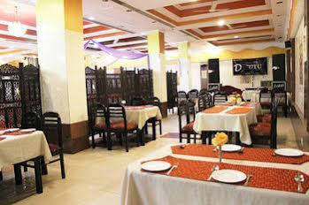 Oyo Premium Shivalik Nagar Haridwar 