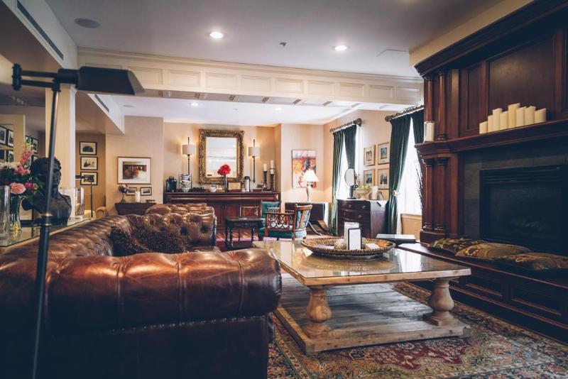 The Great George Lobby
