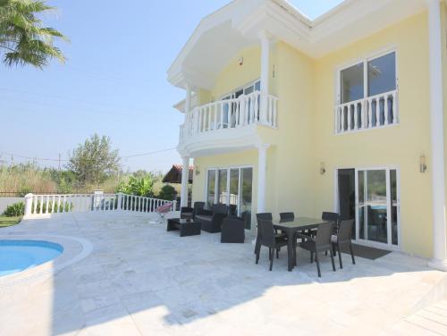 Villa Hollywood 