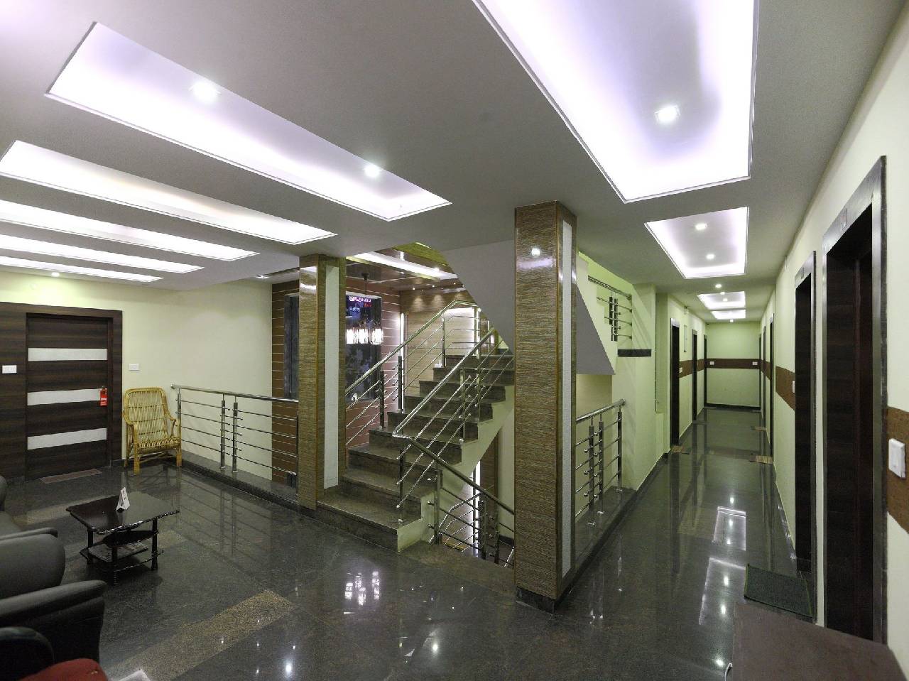 Oyo 7987 Hotel Carnation 