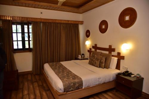Jungle Leela Resort 