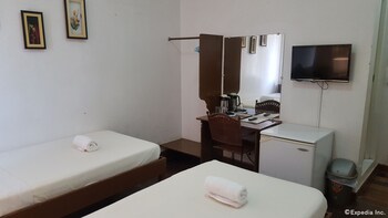 Honeycomb Tourist Inn 