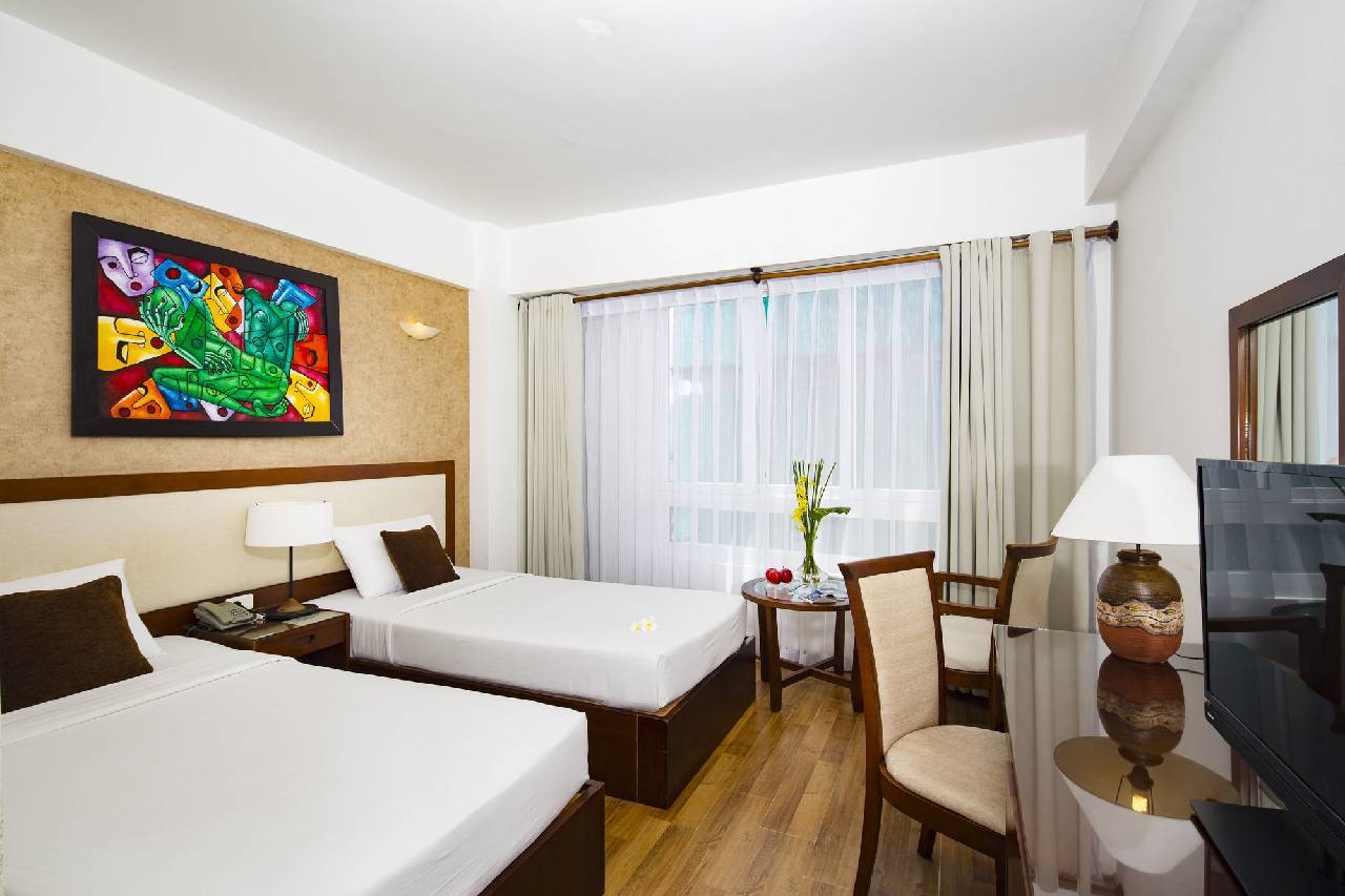 Starlet Hotel 